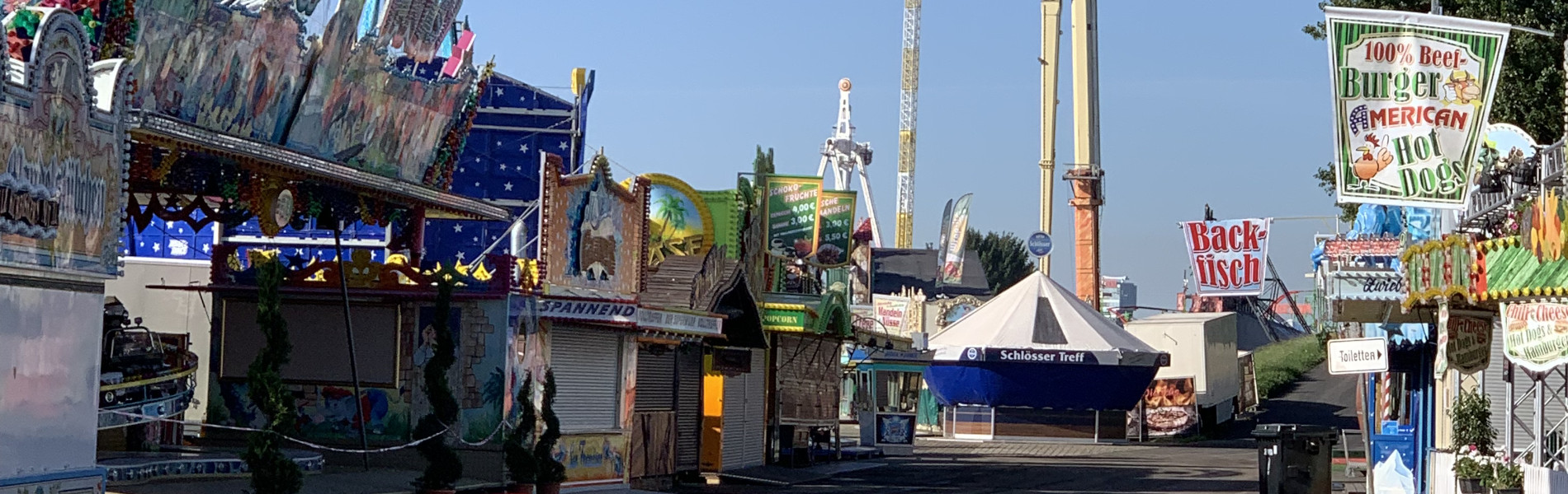 Sonntagmorgens auf der Rheinkirmes 2022